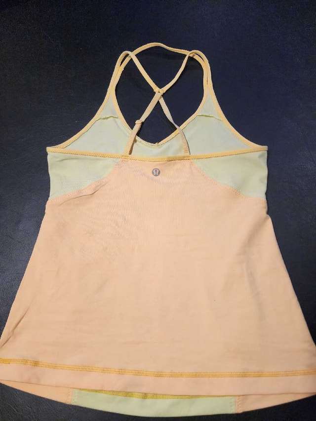 Lululemon Tank Top size 6
