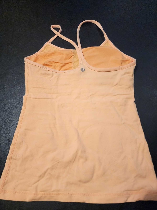 Lululemon Tank Top size 6 - photo 2