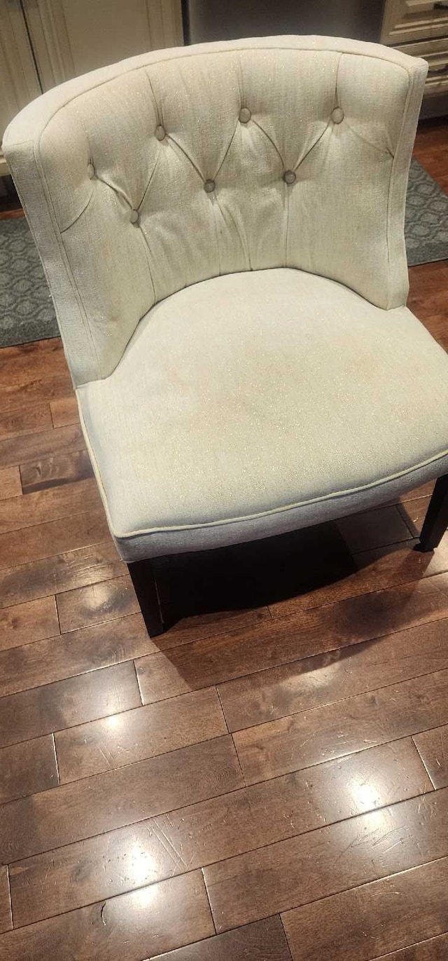 Accent Chair OBO