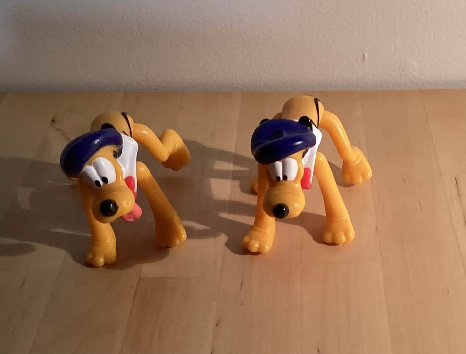 Vintage disney epcot figures - photo 4