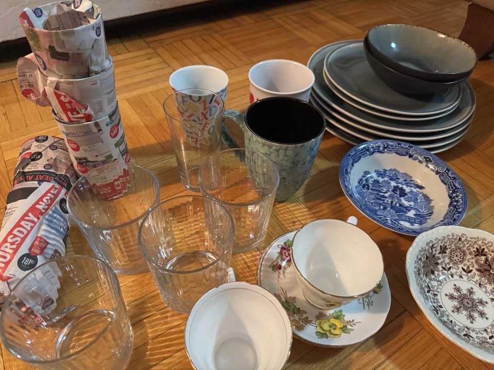 Assorted crockery’s/ Kitchen glassware - photo 2