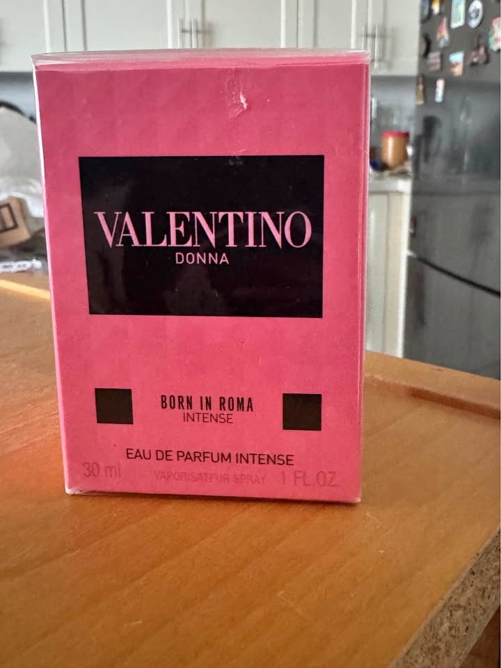 Valentino Born In Roma Donna Intense