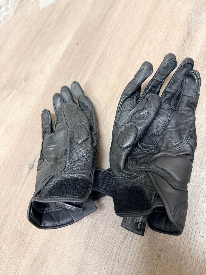 Alpinestars Motorcycle gloves - photo 2