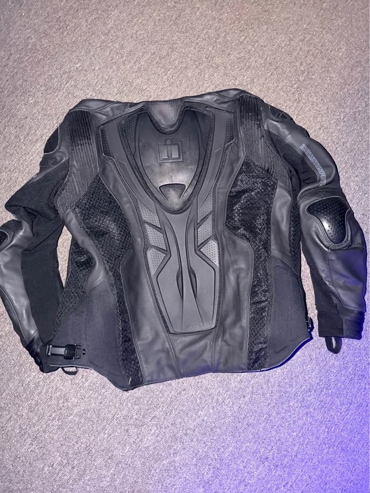 ICON motorcycle jacket - photo 4