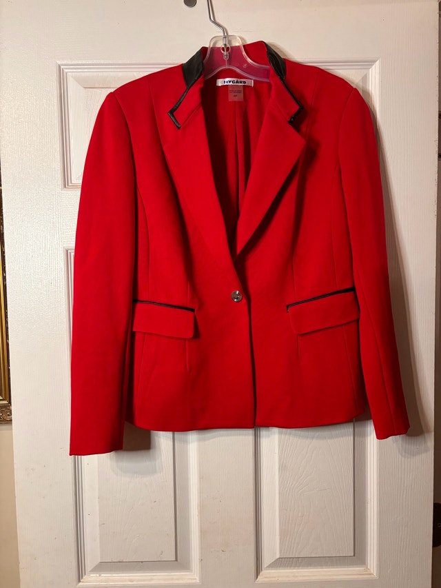 Nygård Red Tailored Blazer – Size 4p (small)