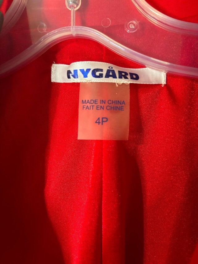 Nygård Red Tailored Blazer – Size 4p (small) - photo 3