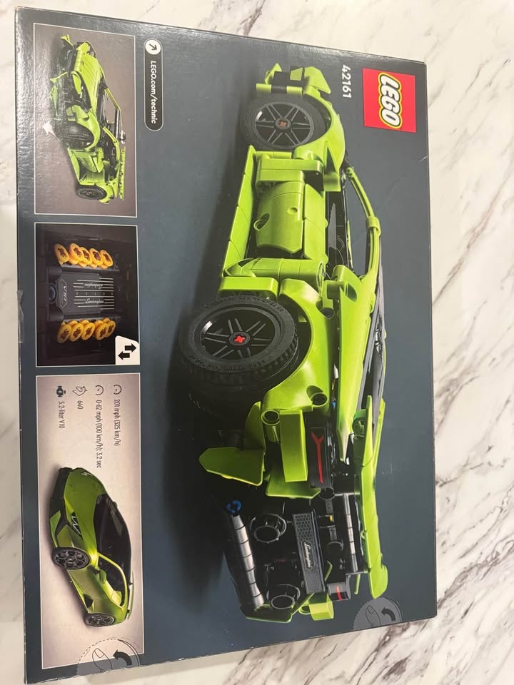 Lego Technic Lamborghini - photo 2