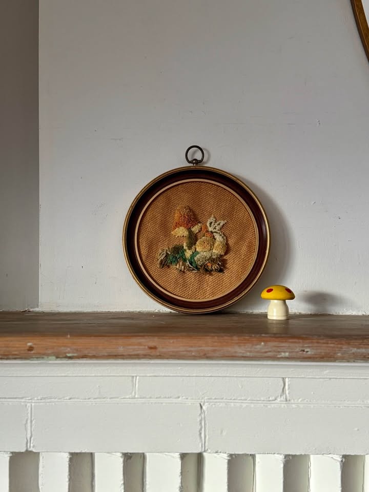 Vintage 70s Mushroom Art - Framed 3D Fiber Decor - photo 2