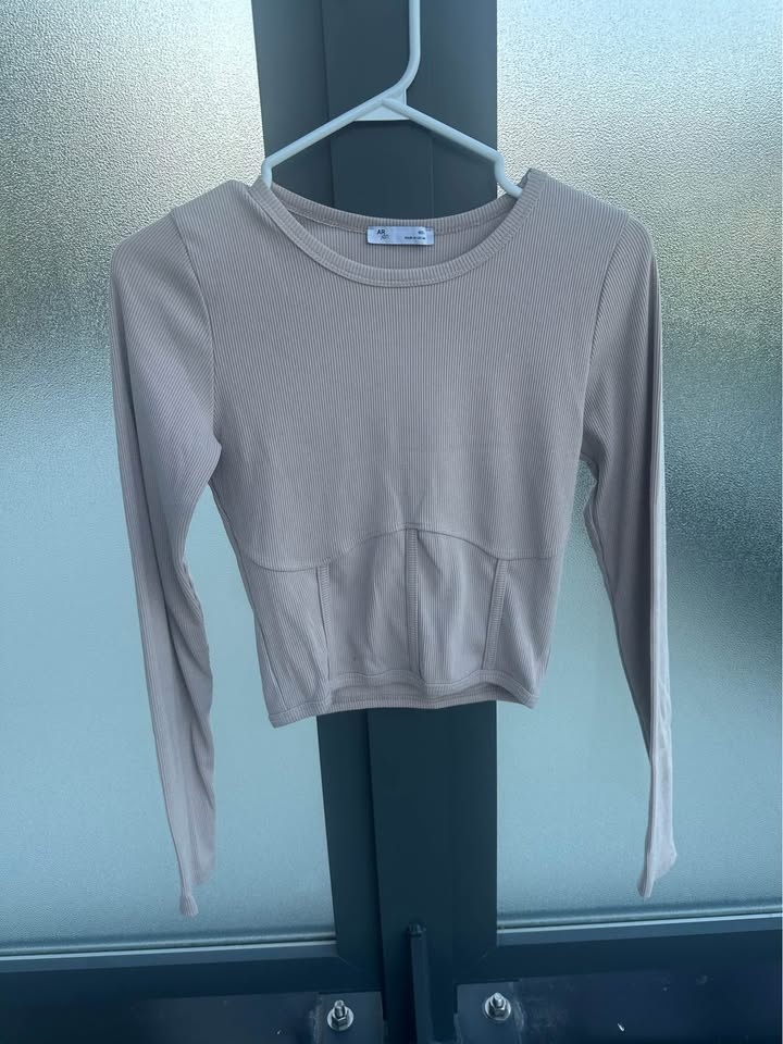 women’s top - size S - photo 2