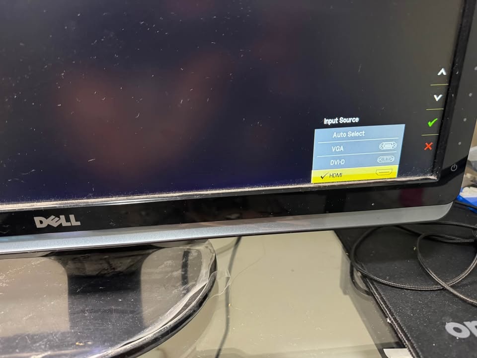 23” Dell Monitor - photo 2
