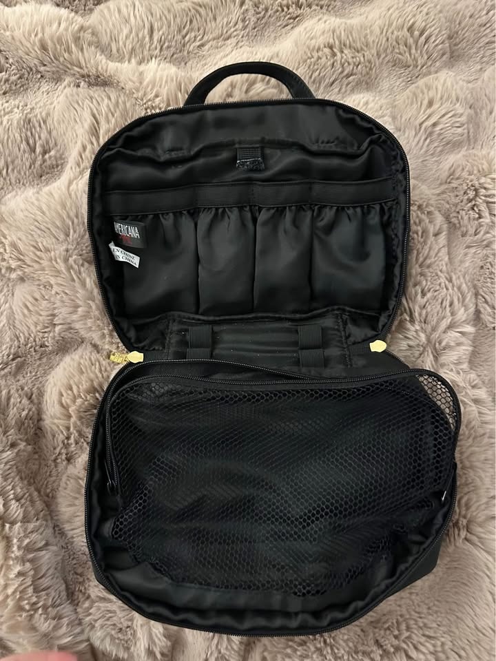 Americana makeup bag - photo 3