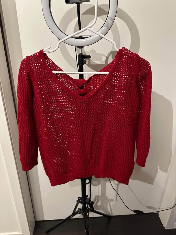 Women’s top with half sleeve - size S
