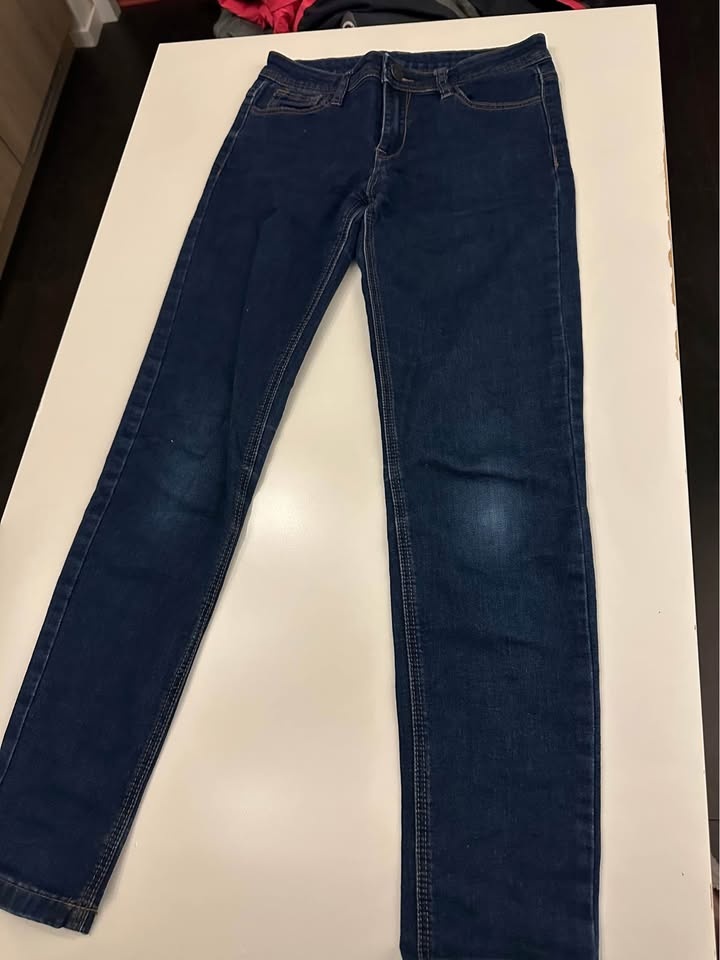 Girl’s Jeans - size 12 - for 8-10 years old. Kids jeans - photo 2