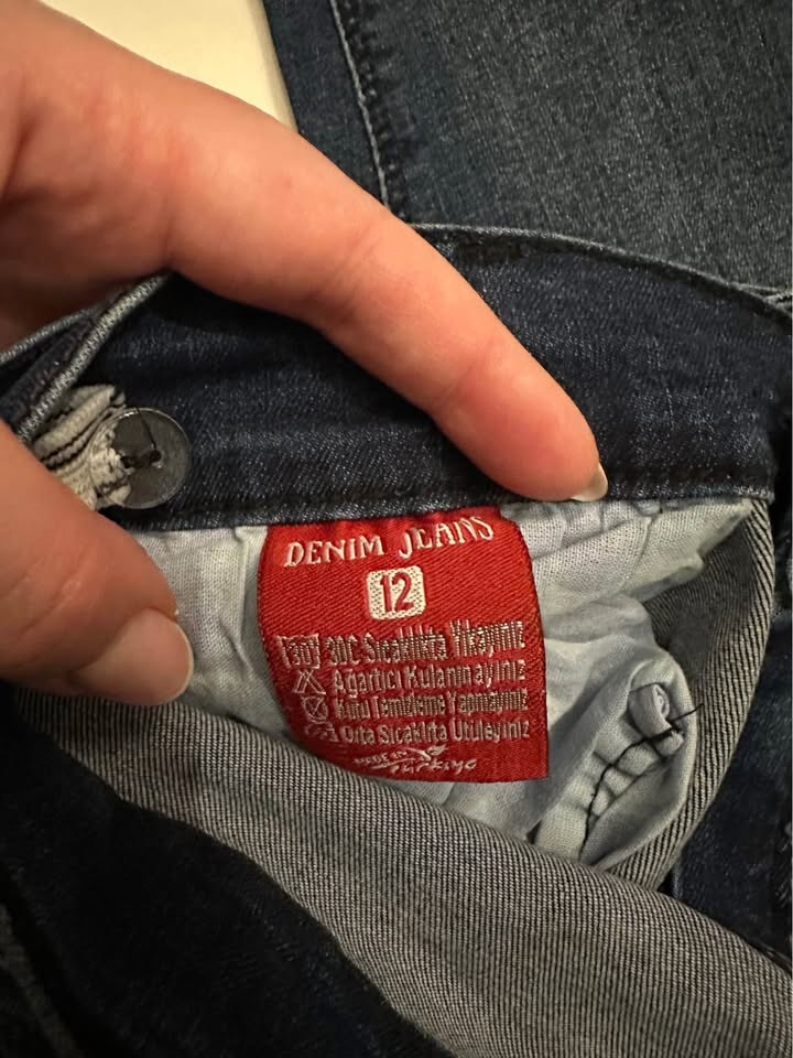 Girl’s Jeans - size 12 - for 8-10 years old. Kids jeans - photo 3