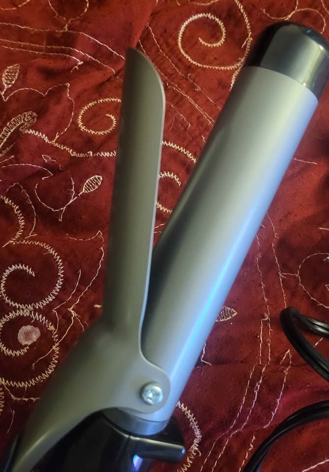 Conair 1.5 inch Curling Iron - photo 2