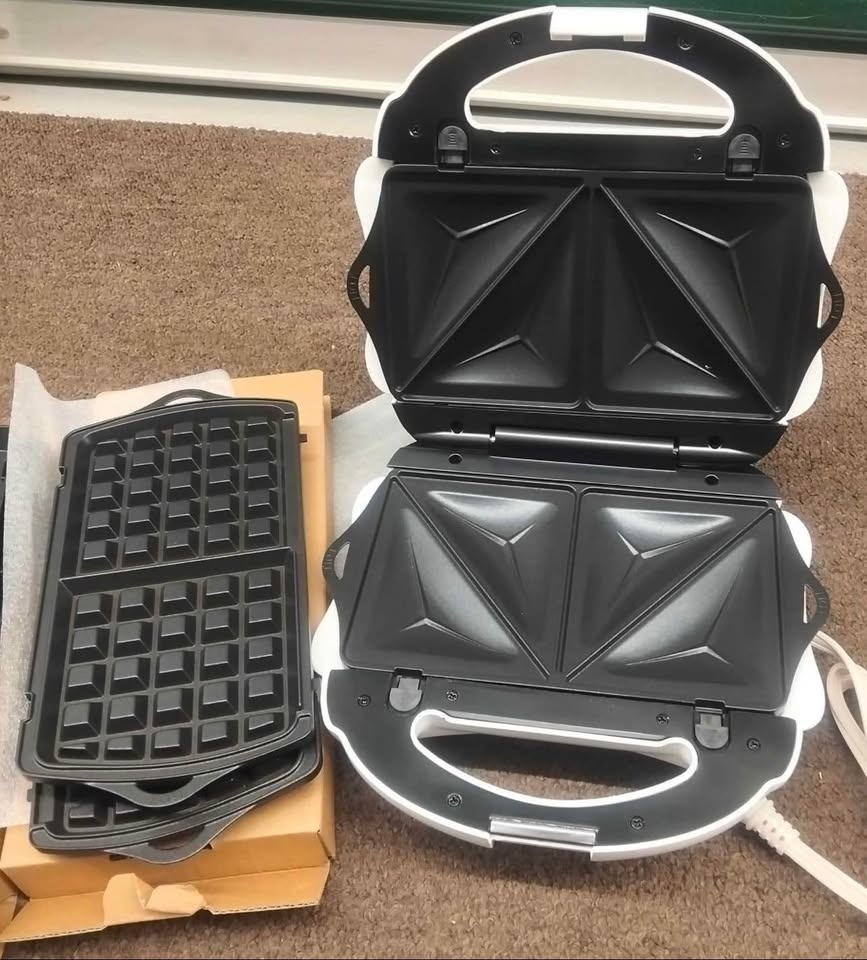 Crispy Waffles in Minutes | Premium NonStick Waffle Maker - photo 4