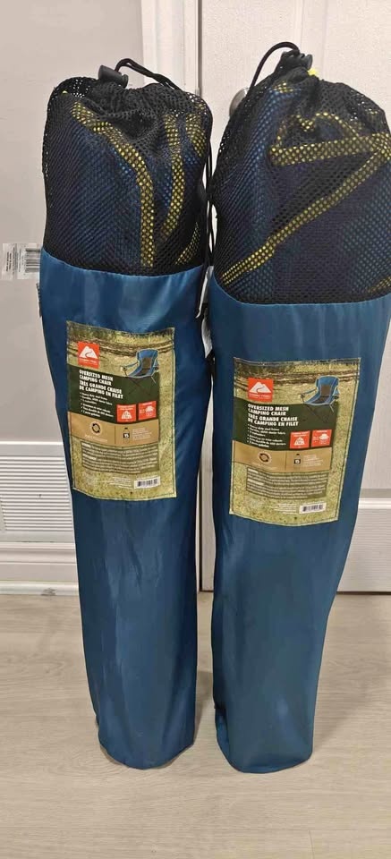 Ozark Trail Camping Chairs – 4 Chairs + Pillow