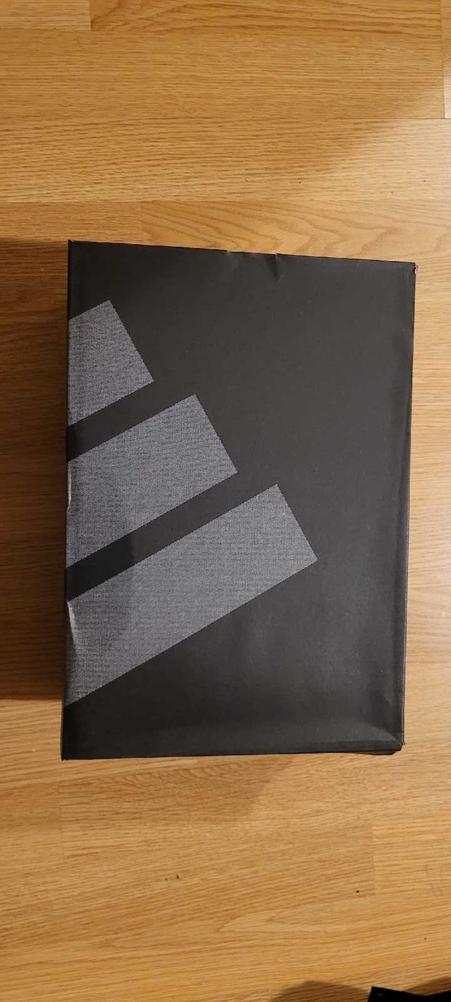 NEW Adidas Predator League Sock FG Cleats - 10.5 - photo 3