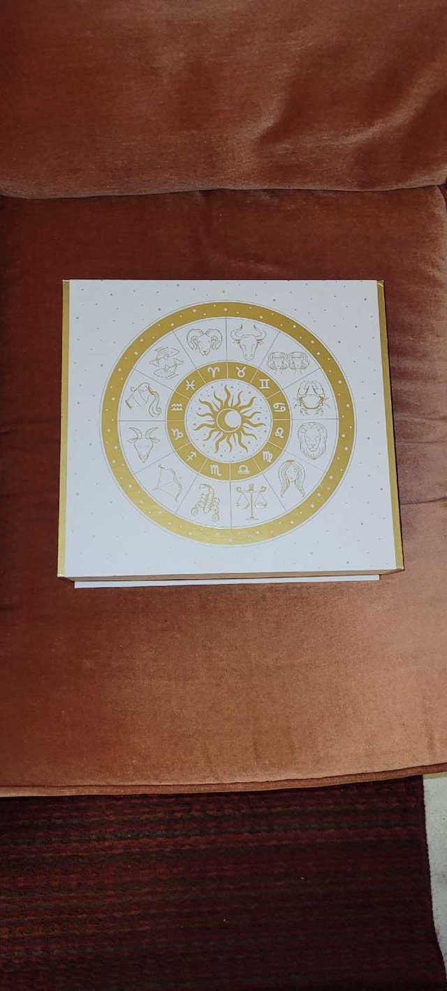 Zodiac / Astrology Storage Box. Magnetic Flap NEW