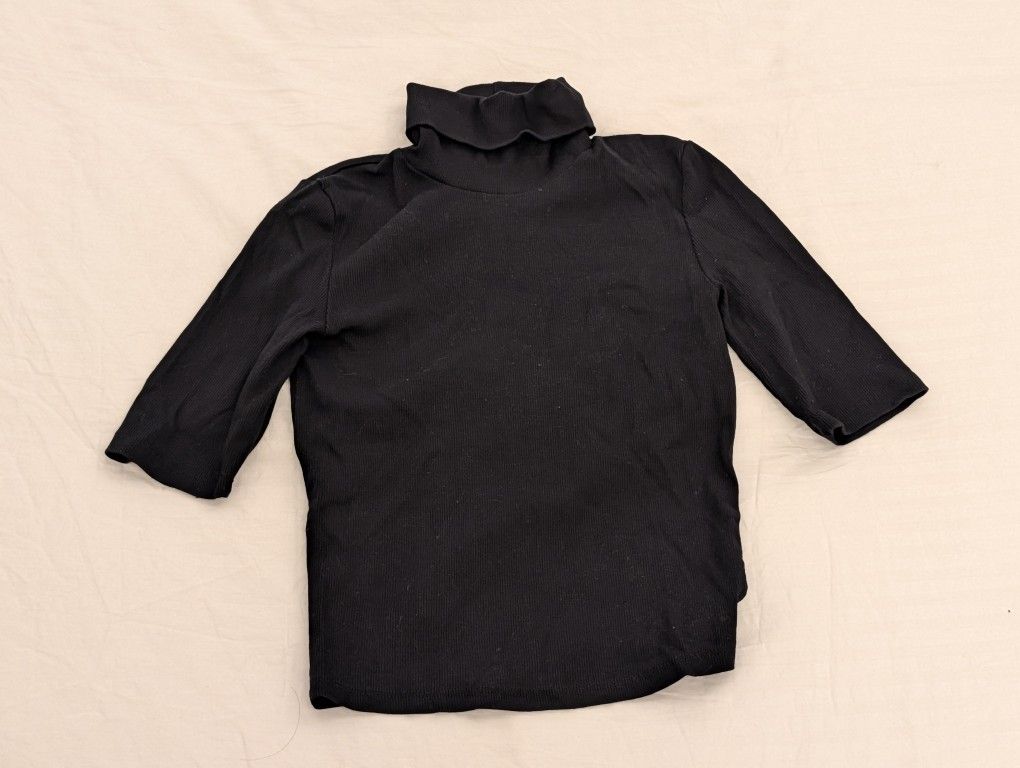 Zara Women's  Black Turtleneck Size Medium