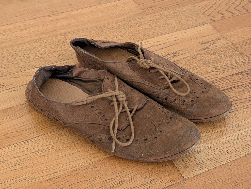 Women's Brown Suede Lace Up Shoes Size 8