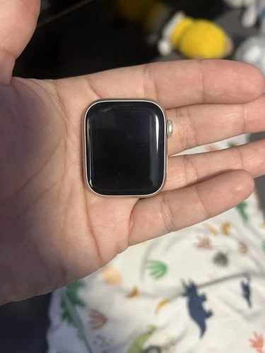 Apple Watch Series 9 41mm Silver Aluminum + Accessories