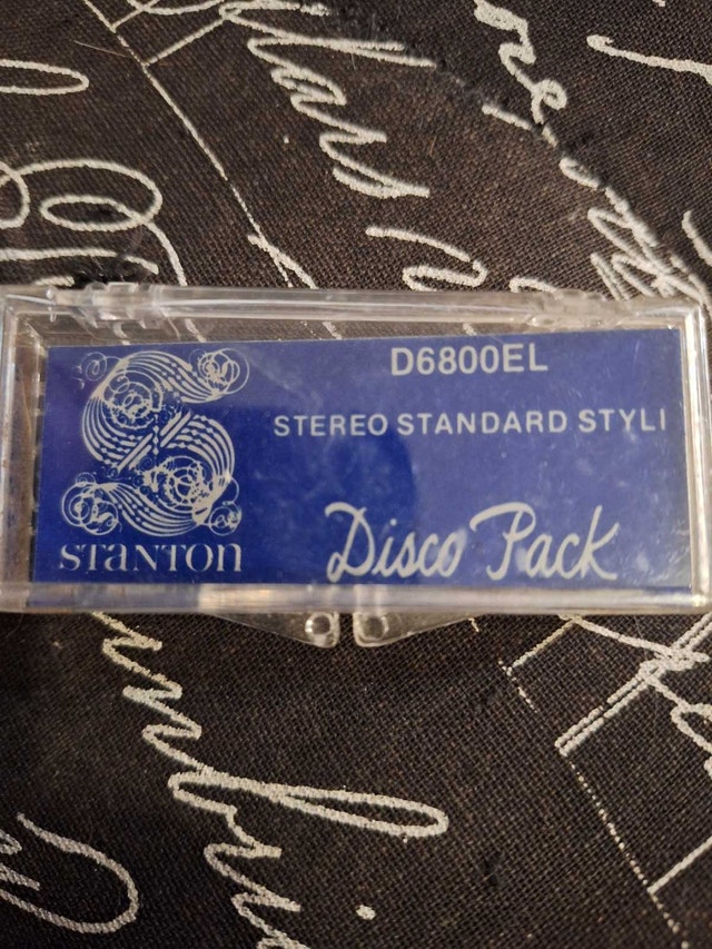 STANTON 680EL CARTRIDGE AND 2 GENUINE STANTON D6800 - photo 4
