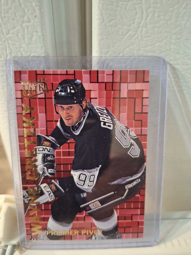 Wayne Gretzky Premier Pivot 4 Of 10 Los Angeles Kings - photo 2