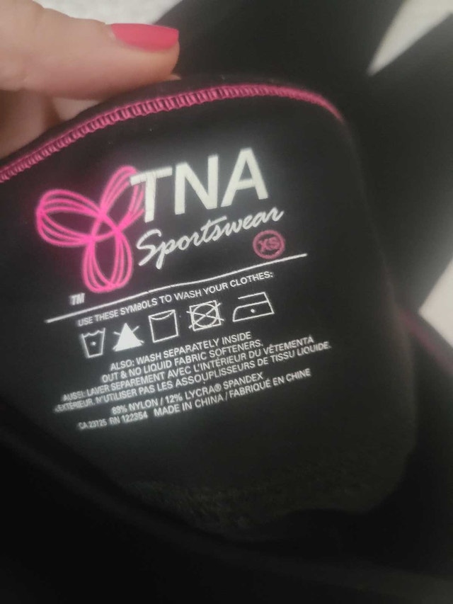 tna aritzia leggings 3 pairs - photo 2