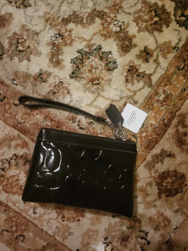 coach wristlet - photo 2