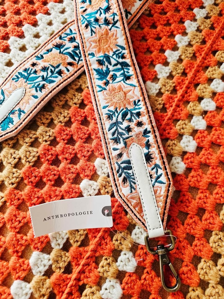 Brand New Anthropologie Floral Embroidered Bag Strap Madeline Bo - photo 2
