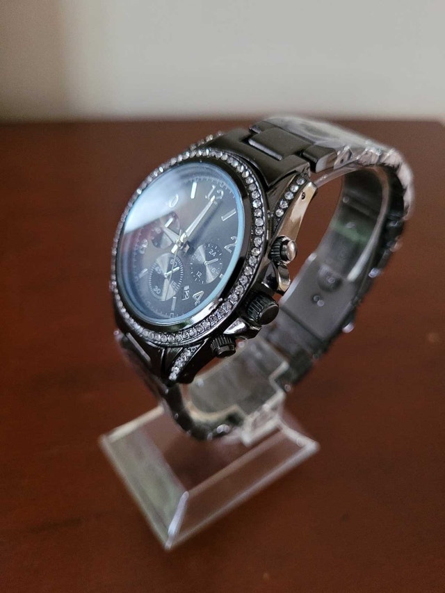 Brand New Women's Black Fashion Watch with Diamond Bezel - photo 2