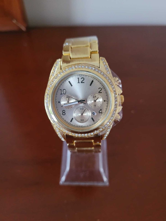 Brand New Women's Gold Fashion Watch with Diamond Bezel