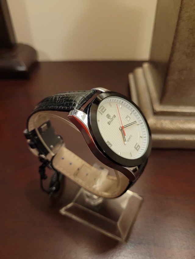 Brand New Skone Black and Silver Quartz Men's Watch - photo 3