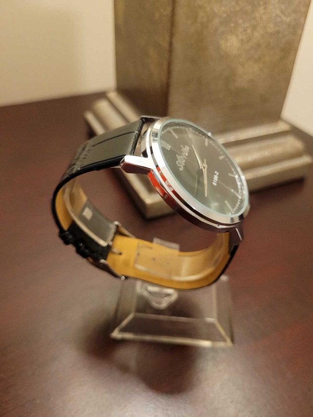 Brand New Black and Silver Unisex Watch - photo 4