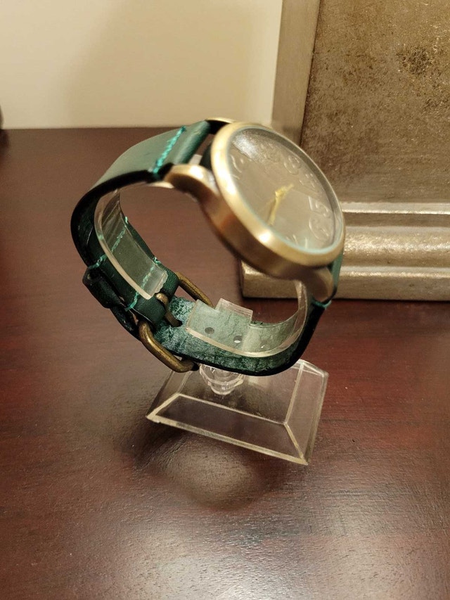 Vintage Style Unisex Watch with Green Leather Strap - photo 3