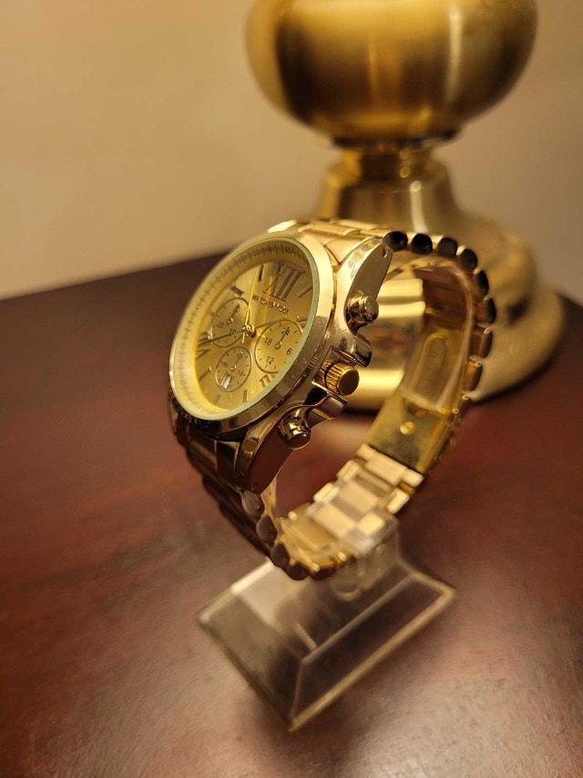 Women's Gold Watch with Chronograph Roman Dial - photo 2
