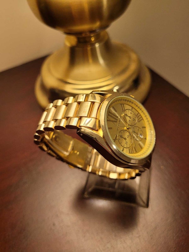Women's Gold Watch with Chronograph Roman Dial - photo 3