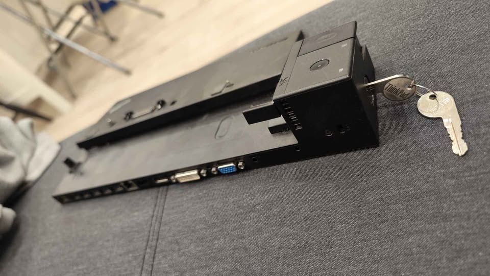 Lenovo docking station - photo 3