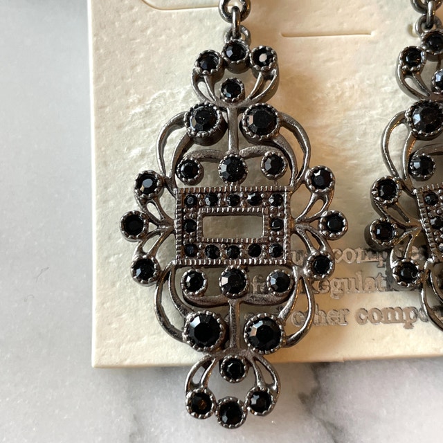 Gorgeous NEW Art Deco style pierced earrings - photo 3