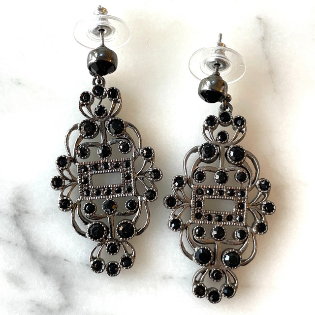 Gorgeous NEW Art Deco style pierced earrings - photo 4