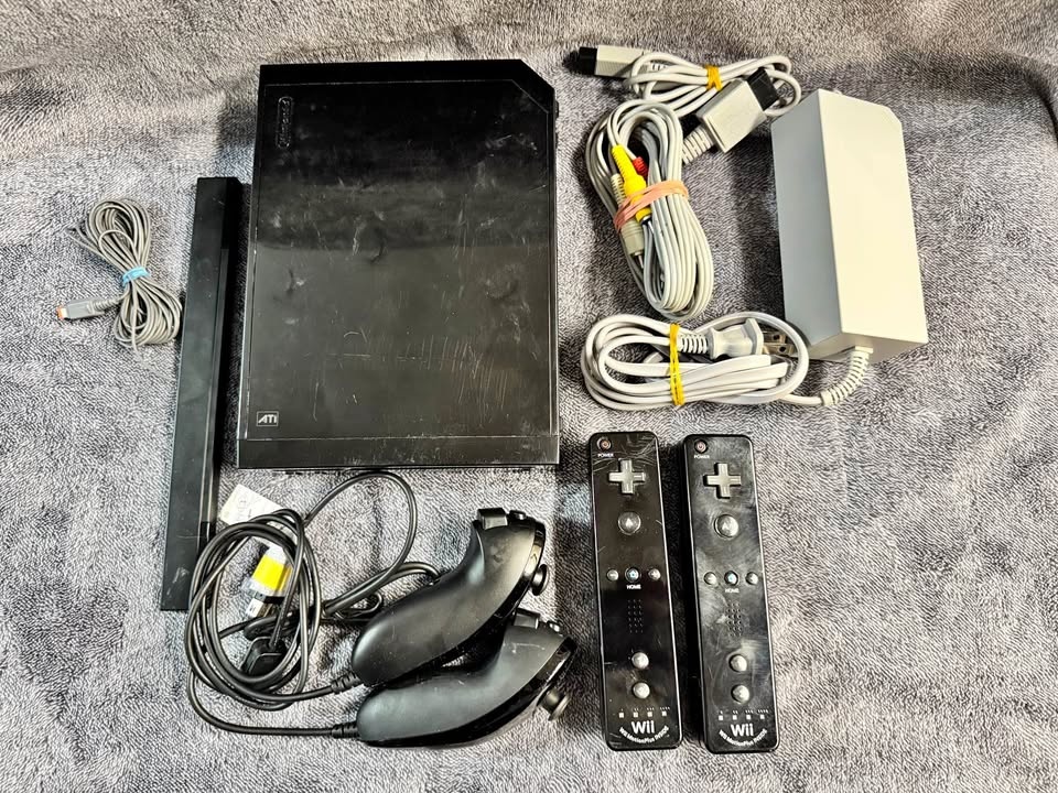 Black WII 2 player package