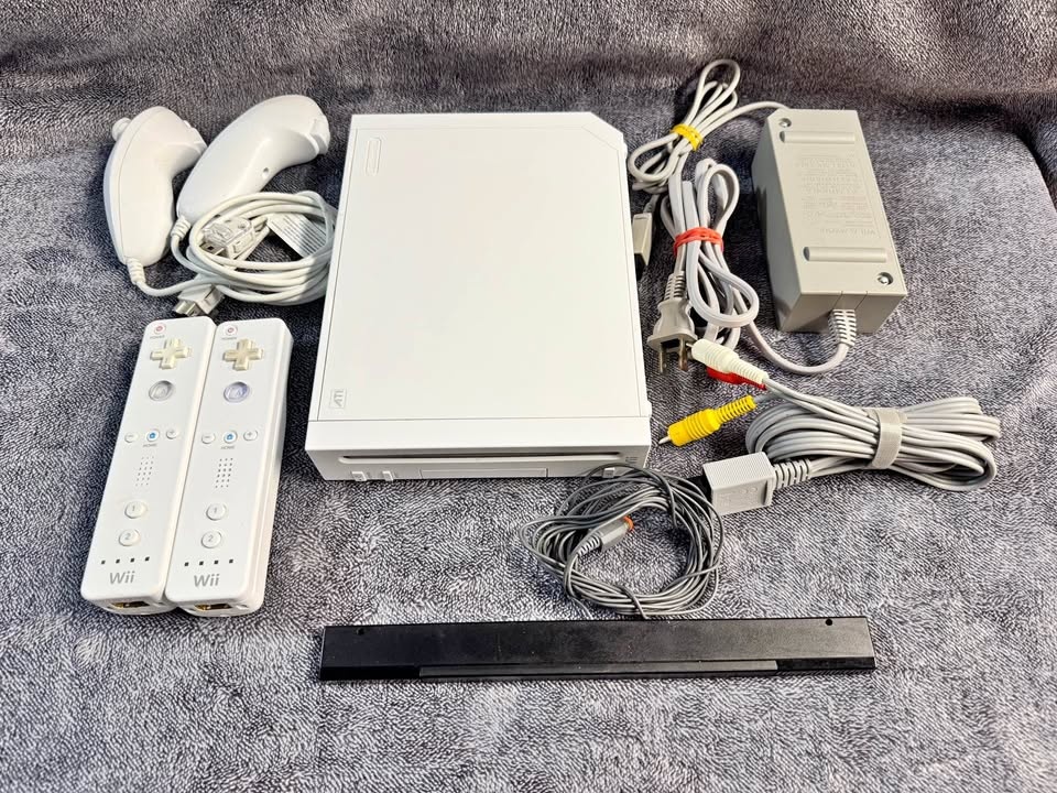 Wii 2 Player Package