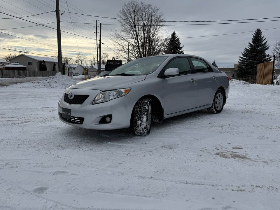 2010 Toyota Corolla - photo 3