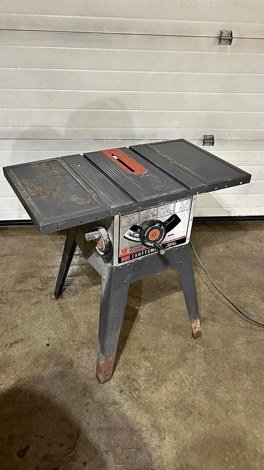 Craftsman 113 9" Table Saw (No Fence)