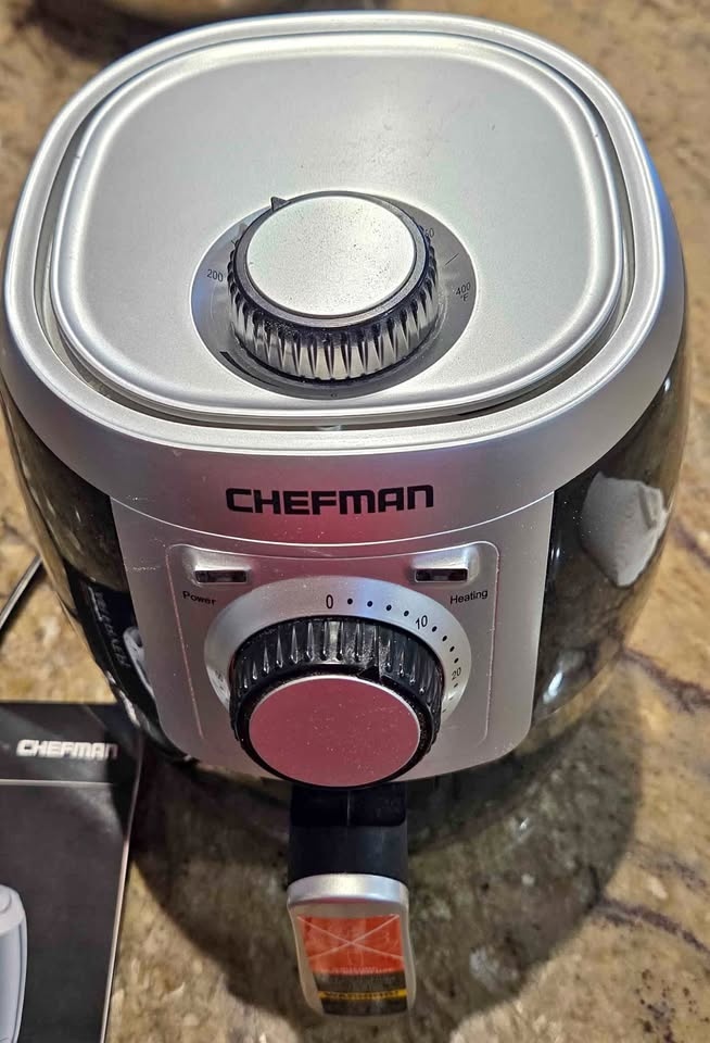 Chefman 2L compact Turbo air fryer
