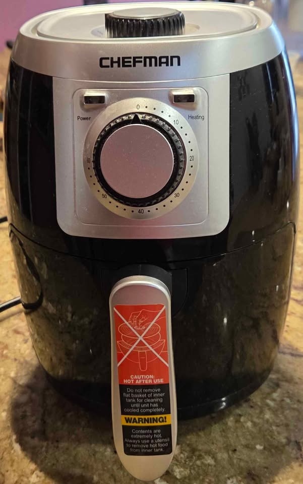 Chefman 2L compact Turbo air fryer - photo 2