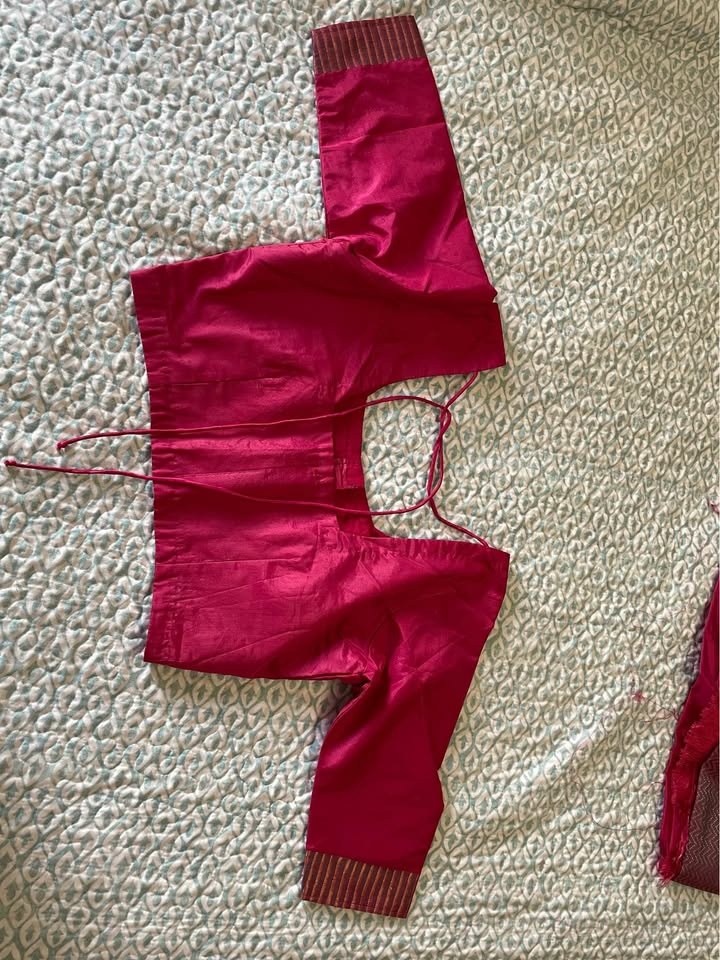 Magenta sari with blouse - photo 5