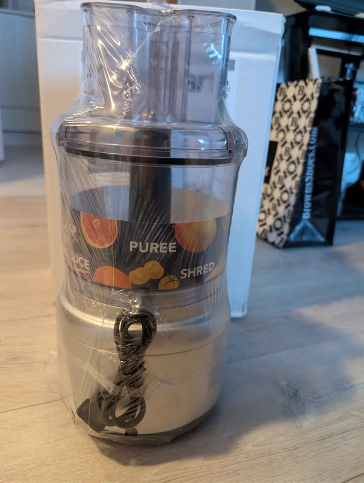 BRAND NEW - Cuisinart 11 Cup Food Processor - photo 3