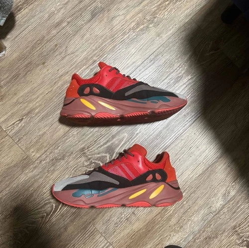 Men’s adidas Yeezy Boost 700 Hi-Res Red Size 13 - photo 2